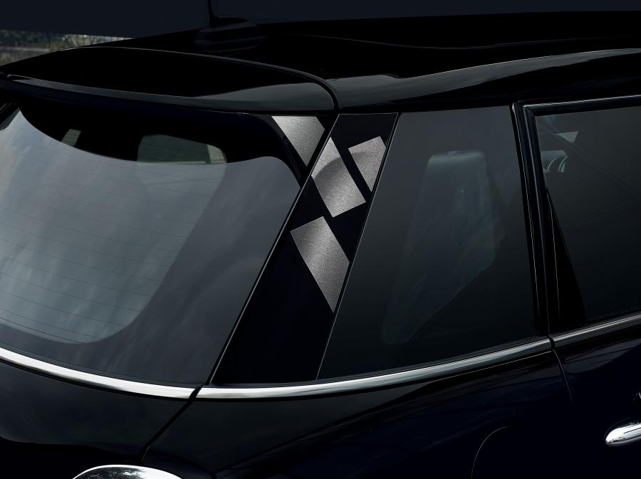 Детали экстерьера Mini Cooper 5-Door Blackfriars (F56) 2017 года  (FR) (фото 2 из 10)